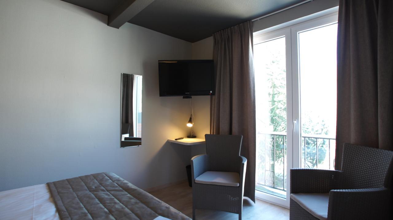 Logis Beau Sejour Hotel Frahan Екстериор снимка